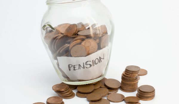 Réforme des pensions | « 1/3 des gens qui pouvaient prétendre à la pension minimum pourraient perdre 200 à 300€/mois »