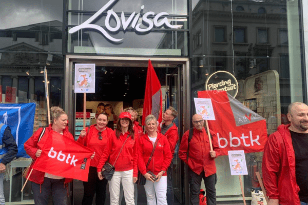 Grève et action internationale chez Lovisa
