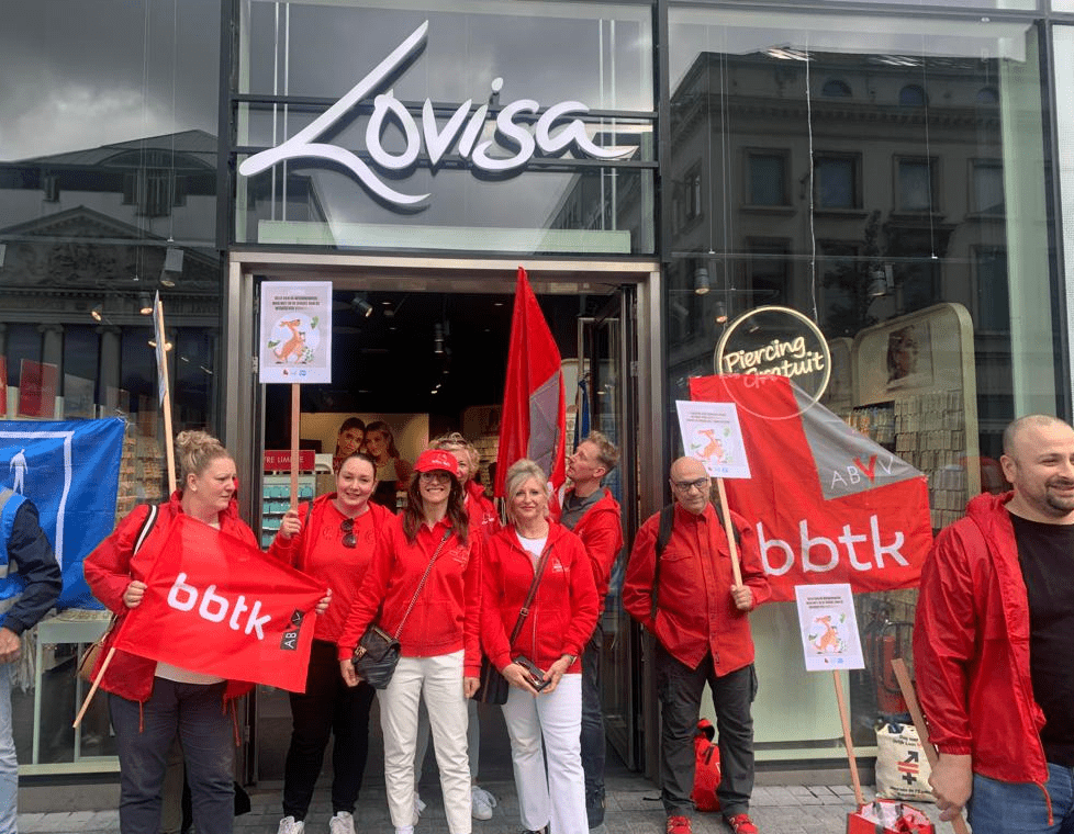 Grève et action internationale chez Lovisa